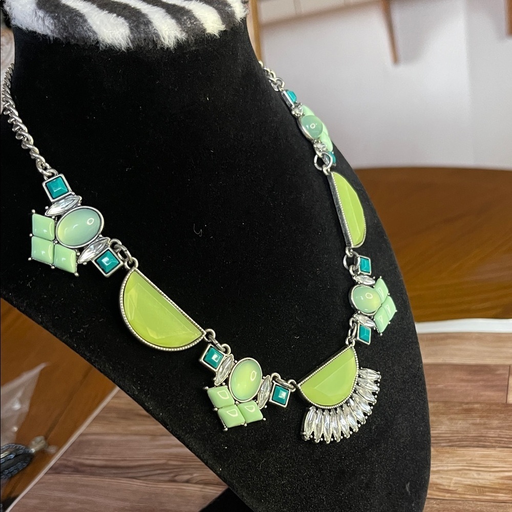 Lia Sophia Mint Green and Silver Statement Necklace - Picture 4 of 5